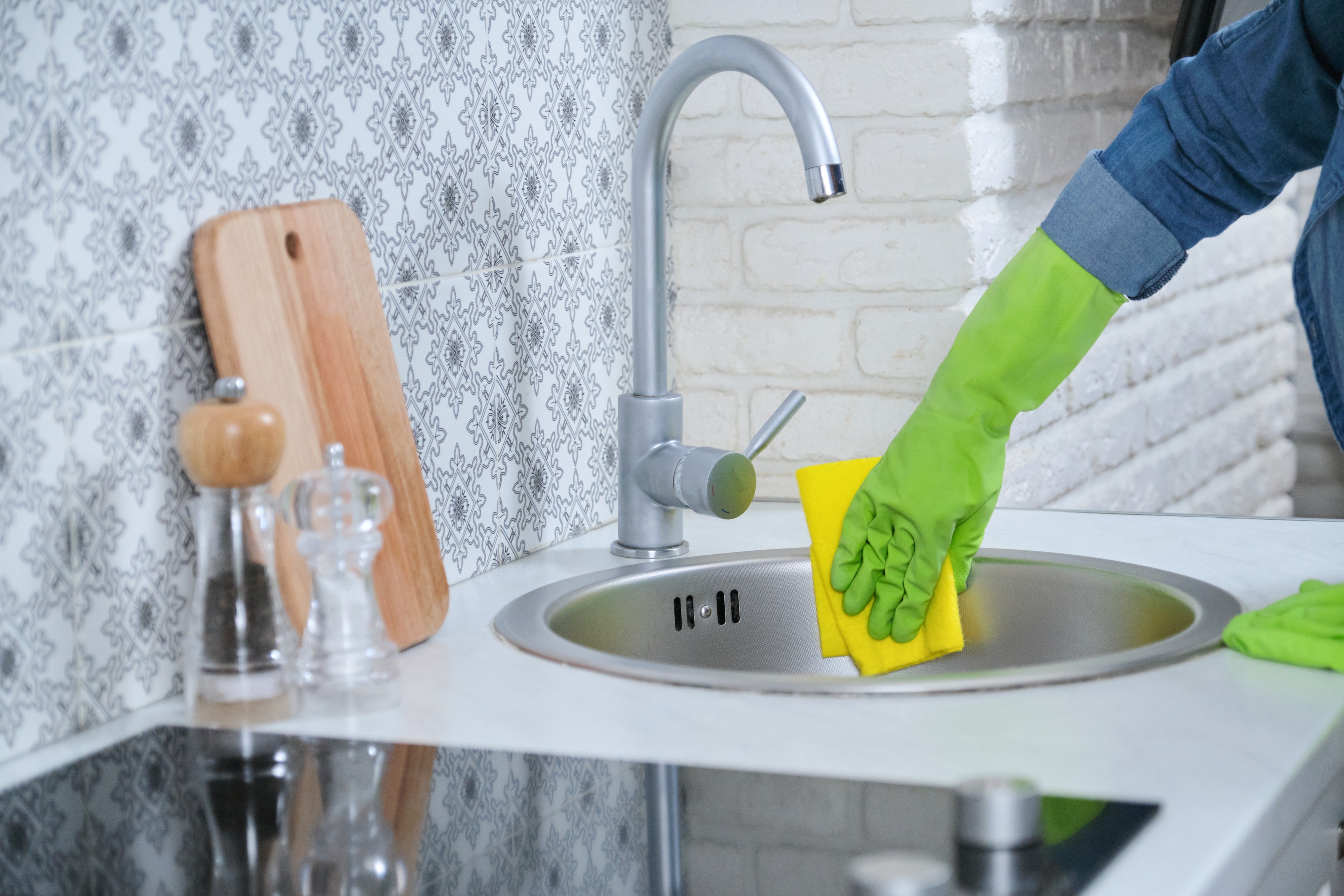 Are you Tired of Cleaning your kitchen!!